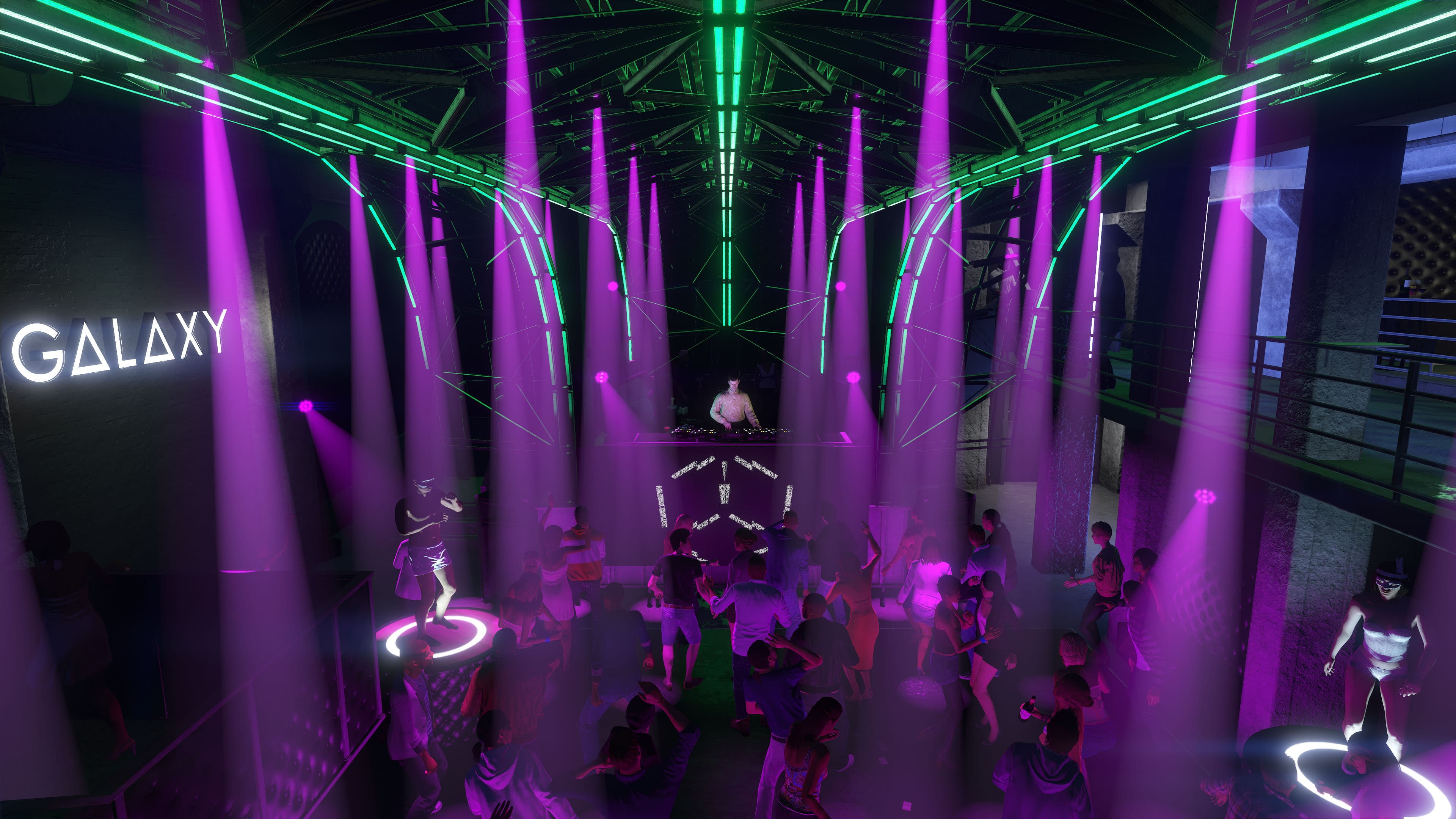 Crowd and dancers inside a GTA Online Nightclub under purple and green lighting